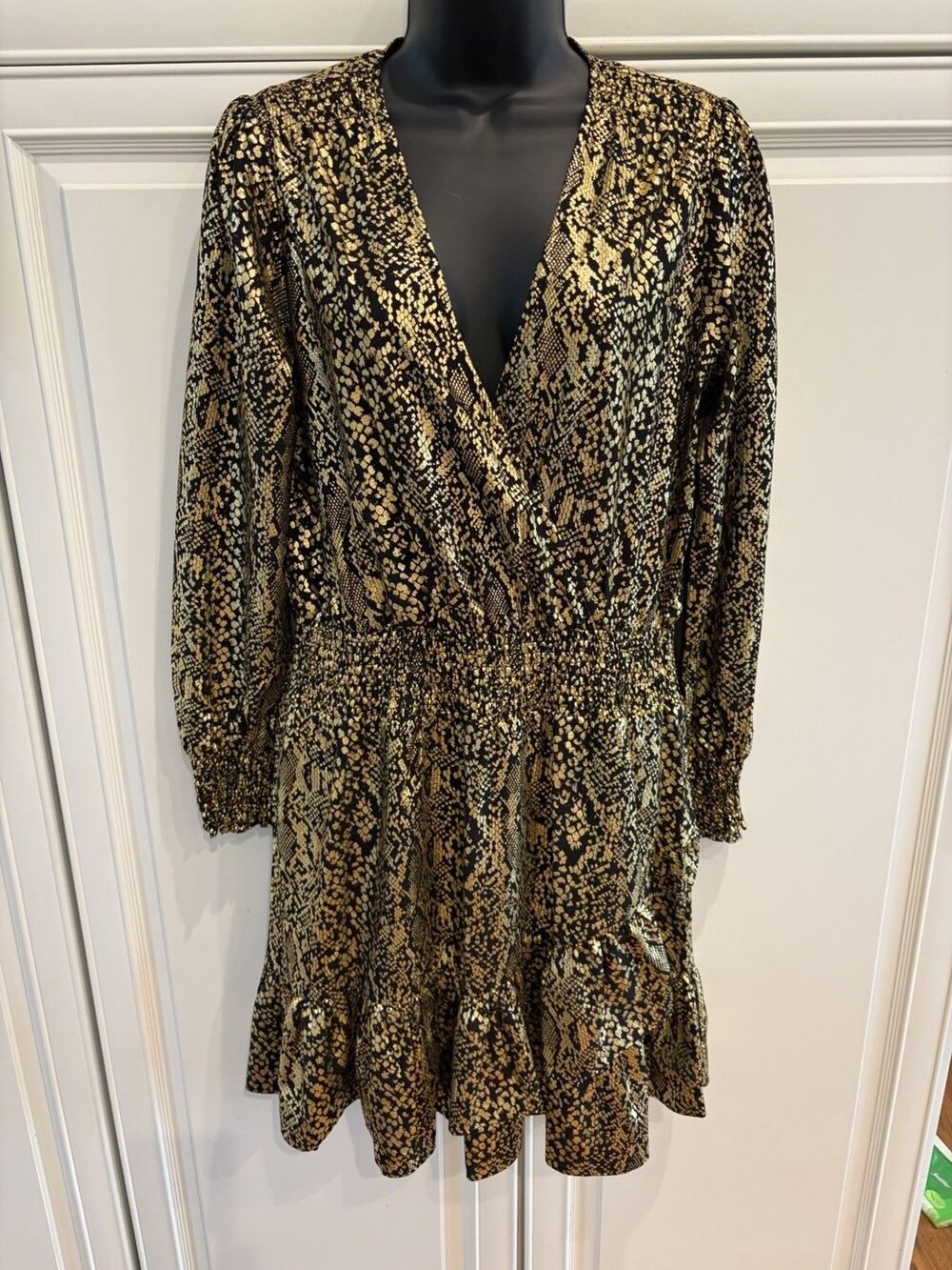 Michael Kors Black and Gold Long Sleeve Dress Size P/L  Reg. $165